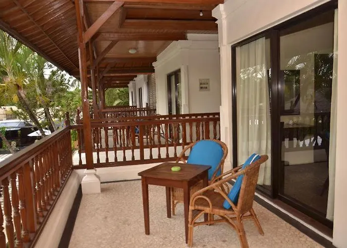 Hotel Bali Reski 3*